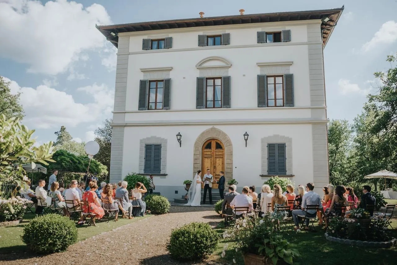 Villa Teresa Cavriglia 0*,  Italy
